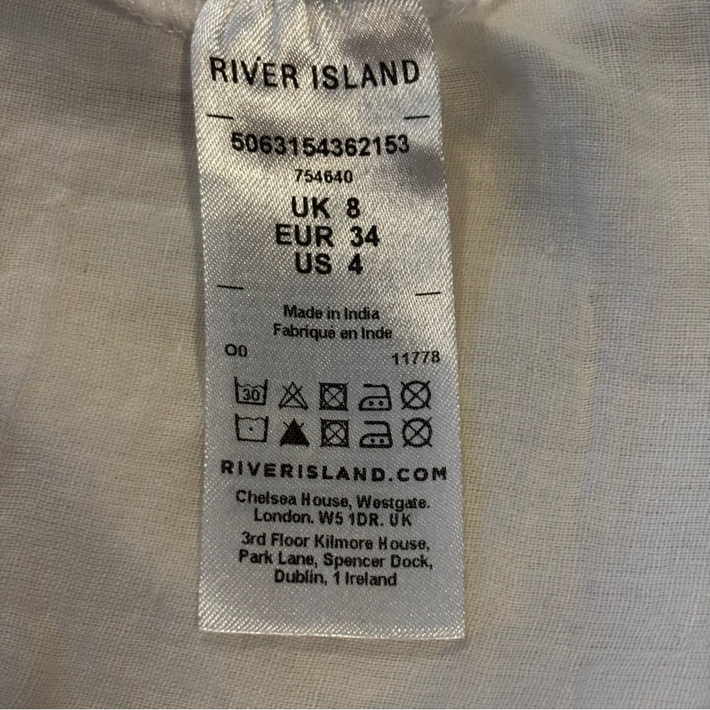 River Island Sz 8 White Spaghetti straps mini dress Blue embroidery detail - Picture 6 of 9